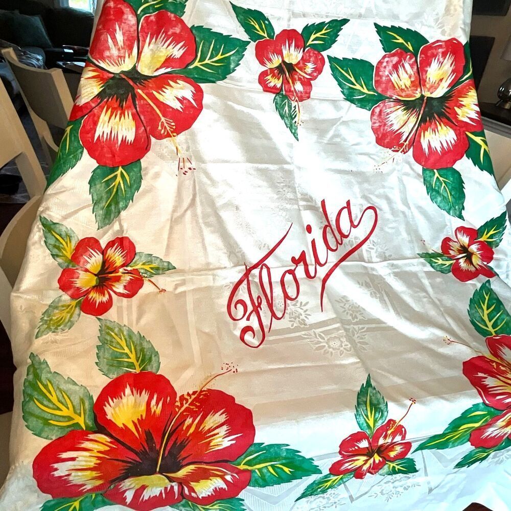 Gorgeous vintage Florida tablecloth, hibiscus flowers damask 50" occupied Japan